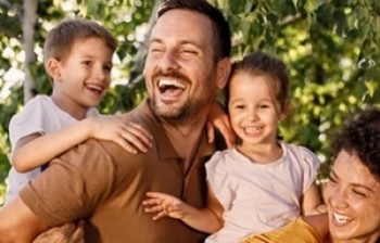 Pais e filhos: como criar laços com afeto