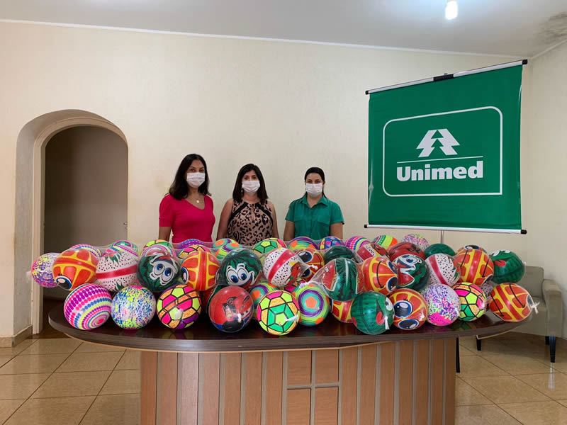 Médicos cooperados da Unimed Norte Paulista realizam Natal Solidário. Médicos cooperados da Unimed Norte Paulista realizam Natal Solidário.