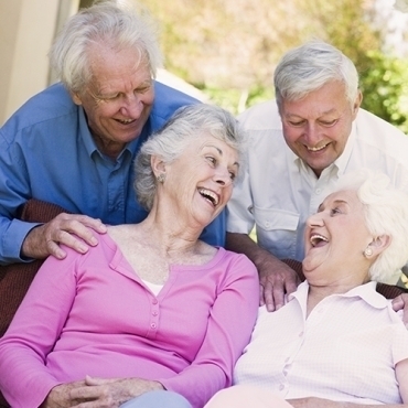 Cuidados para evitar acidentes domésticos com idosos