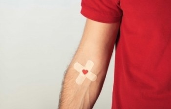 Junho Vermelho e Laranja: campanhas que conscientizam sobre doação, anemia e leucemia