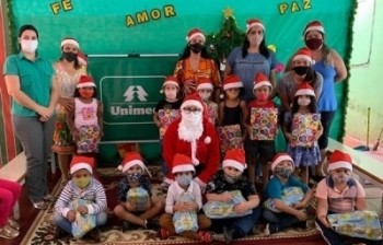 Médicos cooperados da Unimed Norte Paulista realizam Natal Solidário